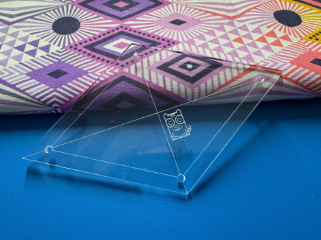 Diamond template in 1/8" clear